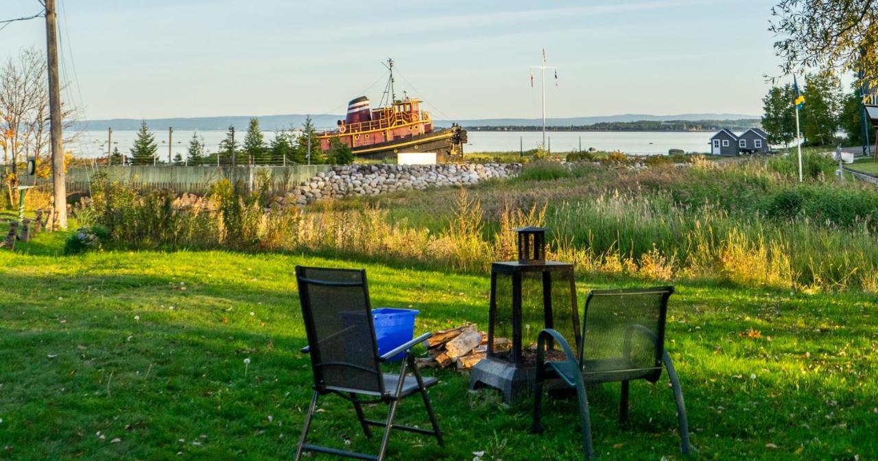 Les Petits Studios Du Bord De L'Eau Saint-Joseph-de-la-Rive Zewnętrze zdjęcie
